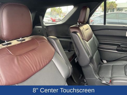 Used 2021 Ford Explorer Platinum w/ Equipment Group 601A image 5