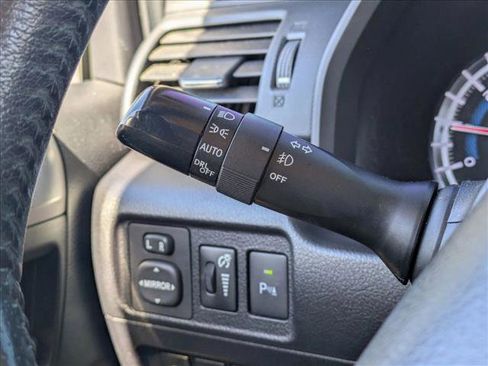 Used 2014 Toyota 4Runner Limited image 13