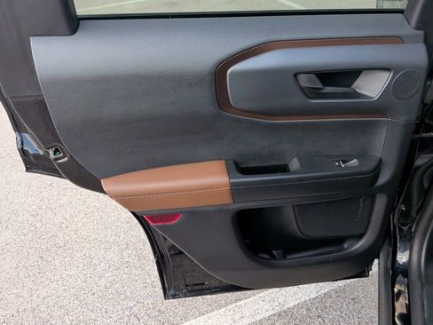 Used 2023 Ford Bronco Sport Outer Banks w/ Tech Package image 34