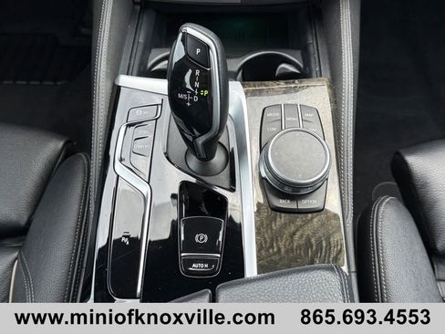 Used 2021 BMW 540i w/ M Sport Package RWD image 24