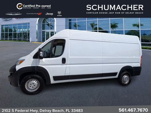 Used 2025 RAM ProMaster 2500 w/ Convenience Group FWD image 4