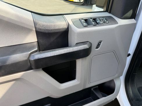Used 2019 Ford F350 XL w/ Power Equipment Group image 17