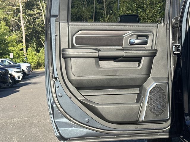 New 2026 RAM 2500 Laramie w/ Sport Appearance Package AWD/4WD image 20