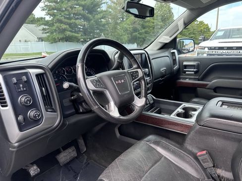 Used 2017 GMC Sierra 1500 SLT w/ SLT Premium Package AWD/4WD image 18