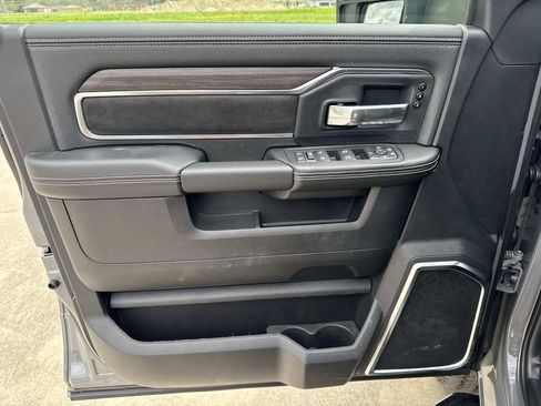 New 2026 RAM 2500 Laramie w/ Night Edition AWD/4WD image 36