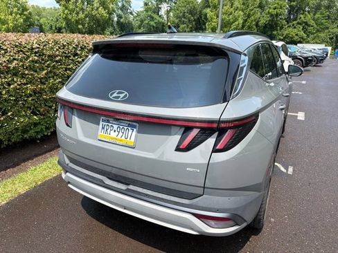 Used 2025 Hyundai Tucson Limited AWD/4WD image 10