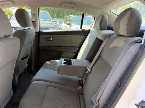 Used 2012 Nissan Sentra 2.0 SR FWD image 12