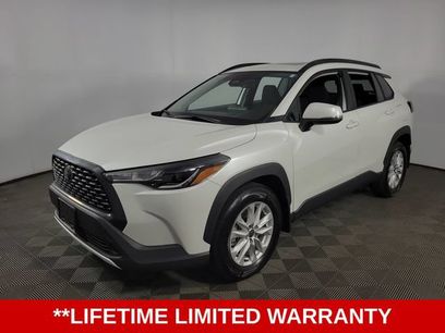 Used 2023 Toyota Corolla Cross LE w/ Moonroof Package