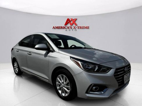 Used 2022 Hyundai Accent SEL image 7