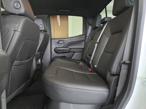 New 2025 GMC Canyon Elevation w/ Convenience Package image 15