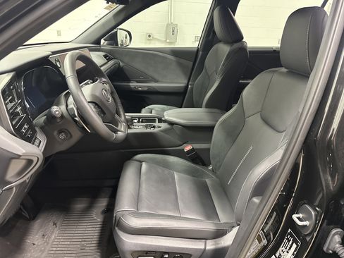 Certified 2026 Lexus TX 350 AWD w/ Technology Package image 20