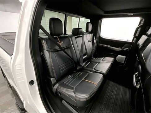 Used 2024 Ford F350 Platinum image 22