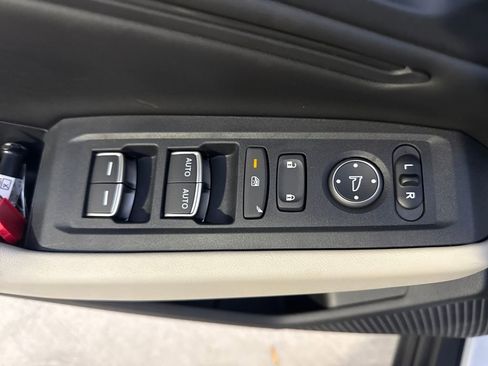 New 2025 Honda Accord SE image 24