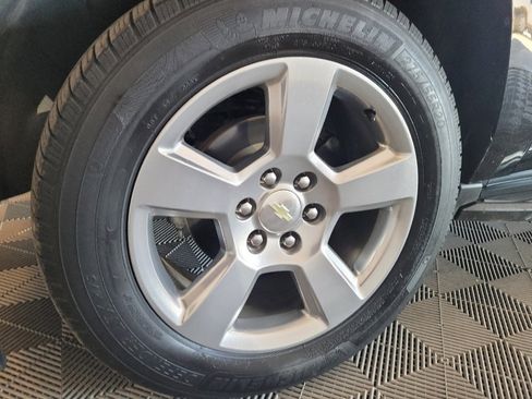 Used 2020 Chevrolet Tahoe LT image 31