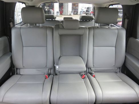 Used 2015 Toyota Sequoia Limited AWD/4WD image 26