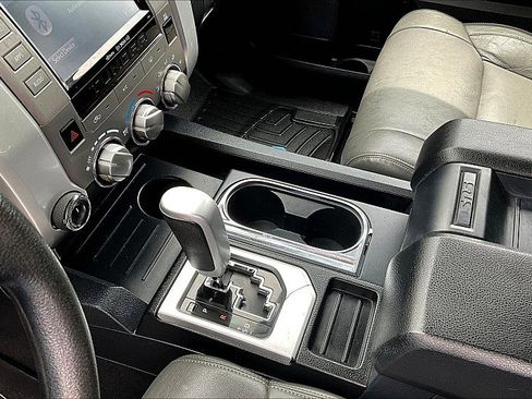 Used 2019 Toyota Tundra SR5 w/ SR5 Upgrade Package image 14