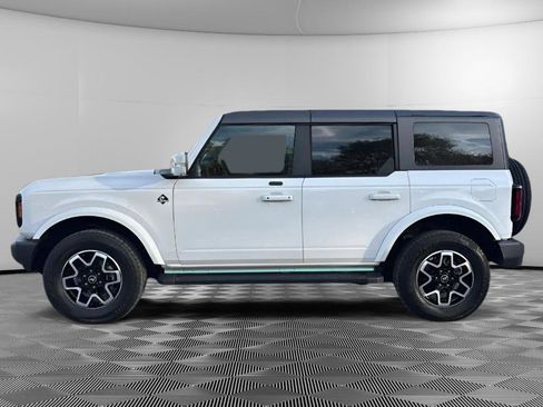 Used 2024 Ford Bronco Outer Banks image 5
