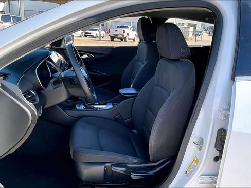 Used 2020 Chevrolet Malibu LS image 7