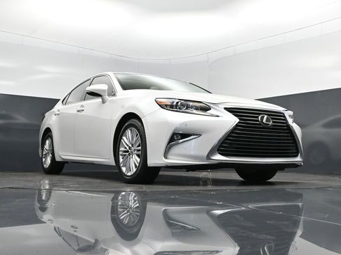 Used 2016 Lexus ES 350 350 image 44