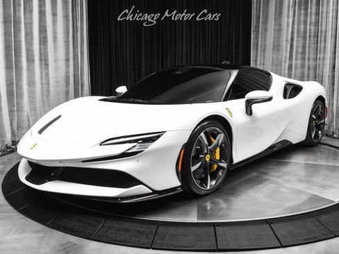 Used 2023 Ferrari SF90 Stradale image 32