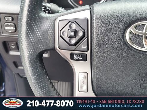 Used 2018 Toyota 4Runner SR5 Premium AWD/4WD image 25