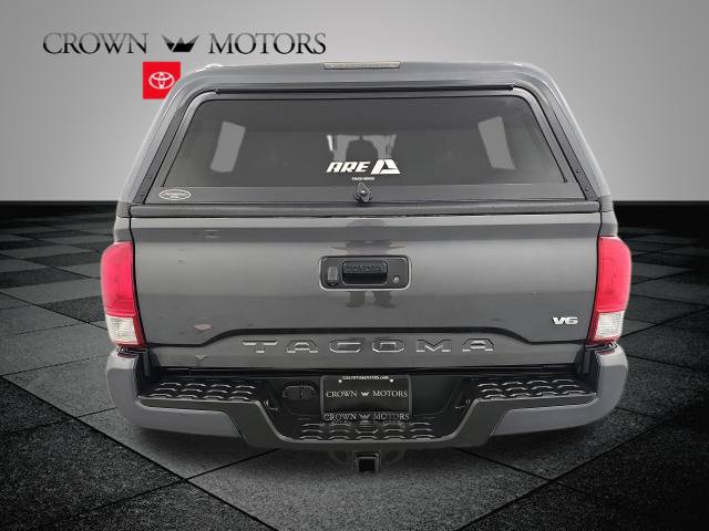 Used 2017 Toyota Tacoma TRD Sport w/ Tow Package (A/T) AWD/4WD image 8