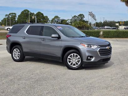 Used 2020 Chevrolet Traverse LT