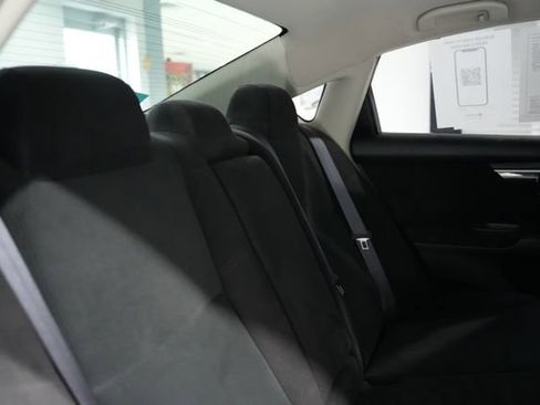 Used 2013 Nissan Altima 2.5 S image 16