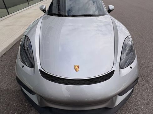 Used 2021 Porsche 718 Cayman GT4 RWD image 11