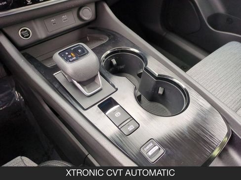 Used 2023 Nissan Rogue SV FWD image 20