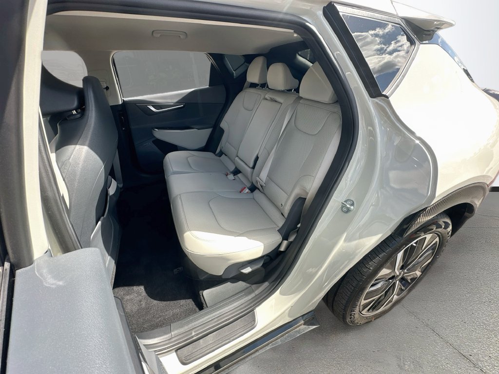 Certified 2023 Kia EV6 Wind w/ Wind Technology Package RWD image 25