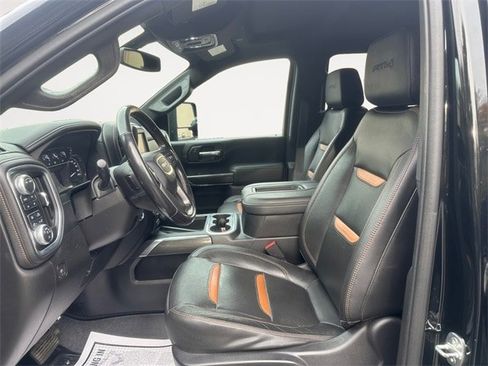 Used 2021 GMC Sierra 2500 AT4 w/ AT4 Preferred Package image 9