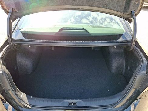 Used 2025 Nissan Altima 2.5 SV FWD image 27