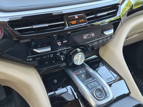 Certified 2023 Acura MDX SH-AWD image 23