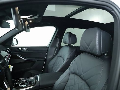 Certified 2026 BMW X5 xDrive40i w/ Climate Comfort Package image 21