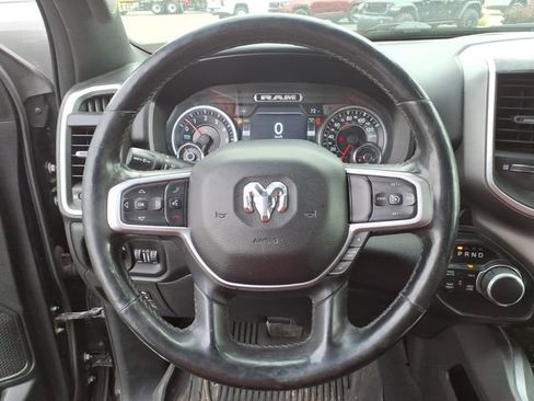 Used 2019 RAM 1500 Big Horn AWD/4WD image 18