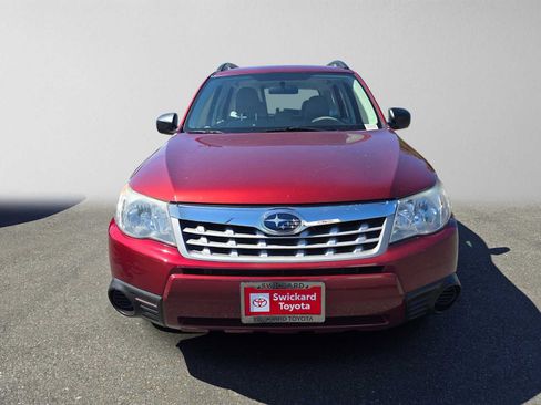 Used 2012 Subaru Forester 2.5X w/ Alloy Wheel Pkg AWD/4WD image 2