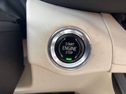 Used 2023 Buick Envision Preferred FWD image 17