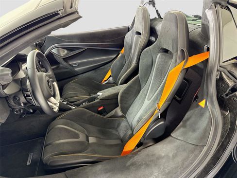 Used 2024 McLaren 750S Spider image 14