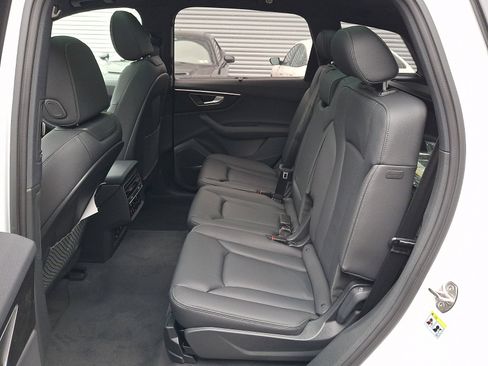 New 2026 Audi Q7 3.0T Premium Plus image 7