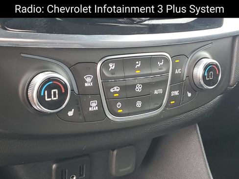 Certified 2023 Chevrolet Traverse LT FWD image 18