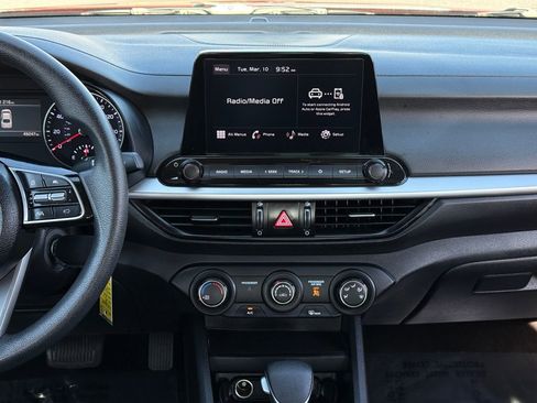 Used 2024 Kia Forte LXS image 14