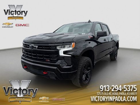 Used 2023 Chevrolet Silverado 1500 LT Trail Boss w/ Convenience Package II AWD/4WD image 1