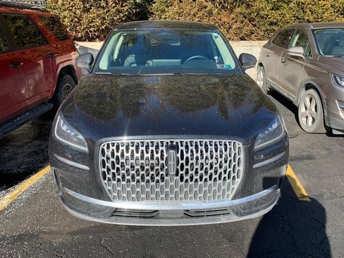 Certified 2025 Lincoln Corsair Premiere image 3