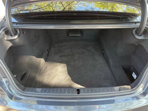 Used 2017 BMW 740i image 15