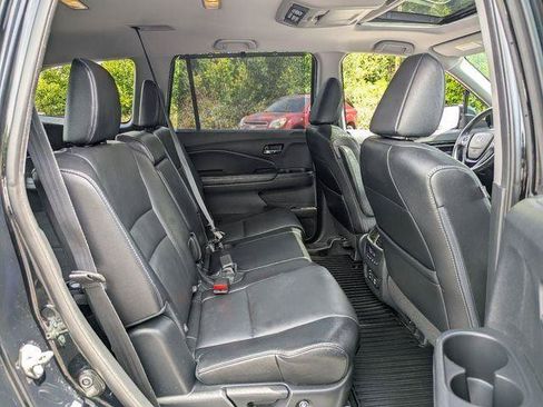 Used 2016 Honda Pilot Touring image 38