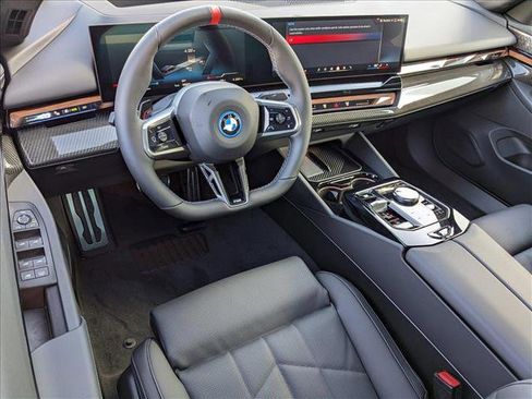 Used 2024 BMW i5 M60 w/ Premium Package image 3