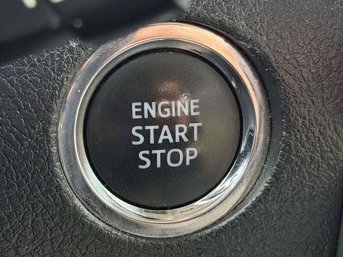 Used 2022 Toyota 4Runner Limited image 8