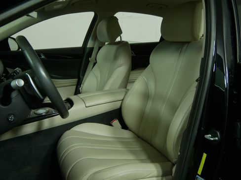 Used 2021 Genesis G80 2.5T AWD/4WD image 11