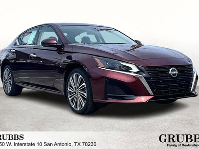 Used 2025 Nissan Altima 2.5 SL